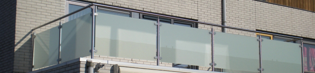 balkonhekwerk glas