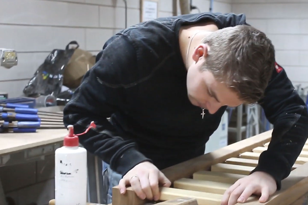 Hoe maak je een houten balustrade?