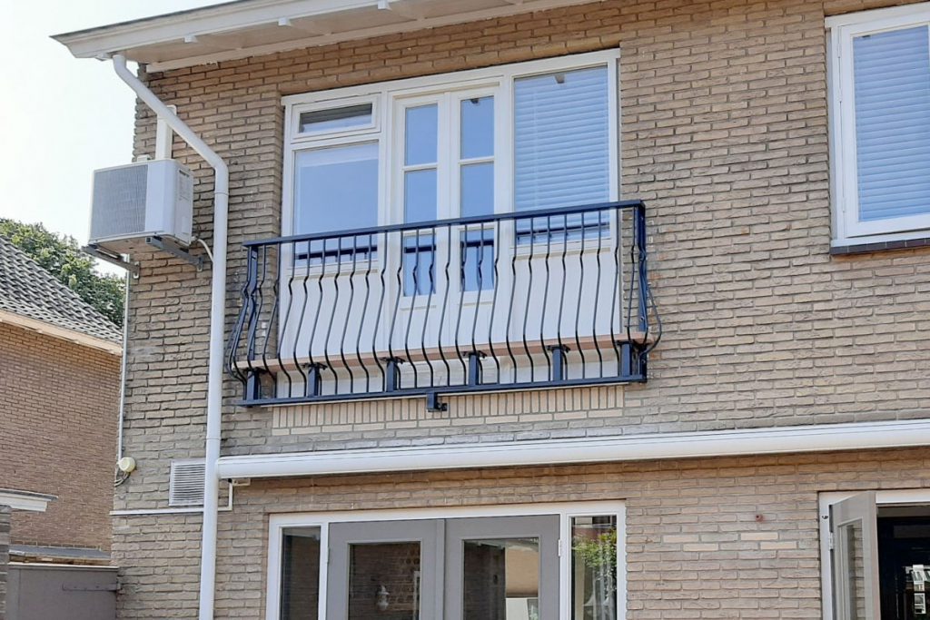Frans balkon in Beverwijk