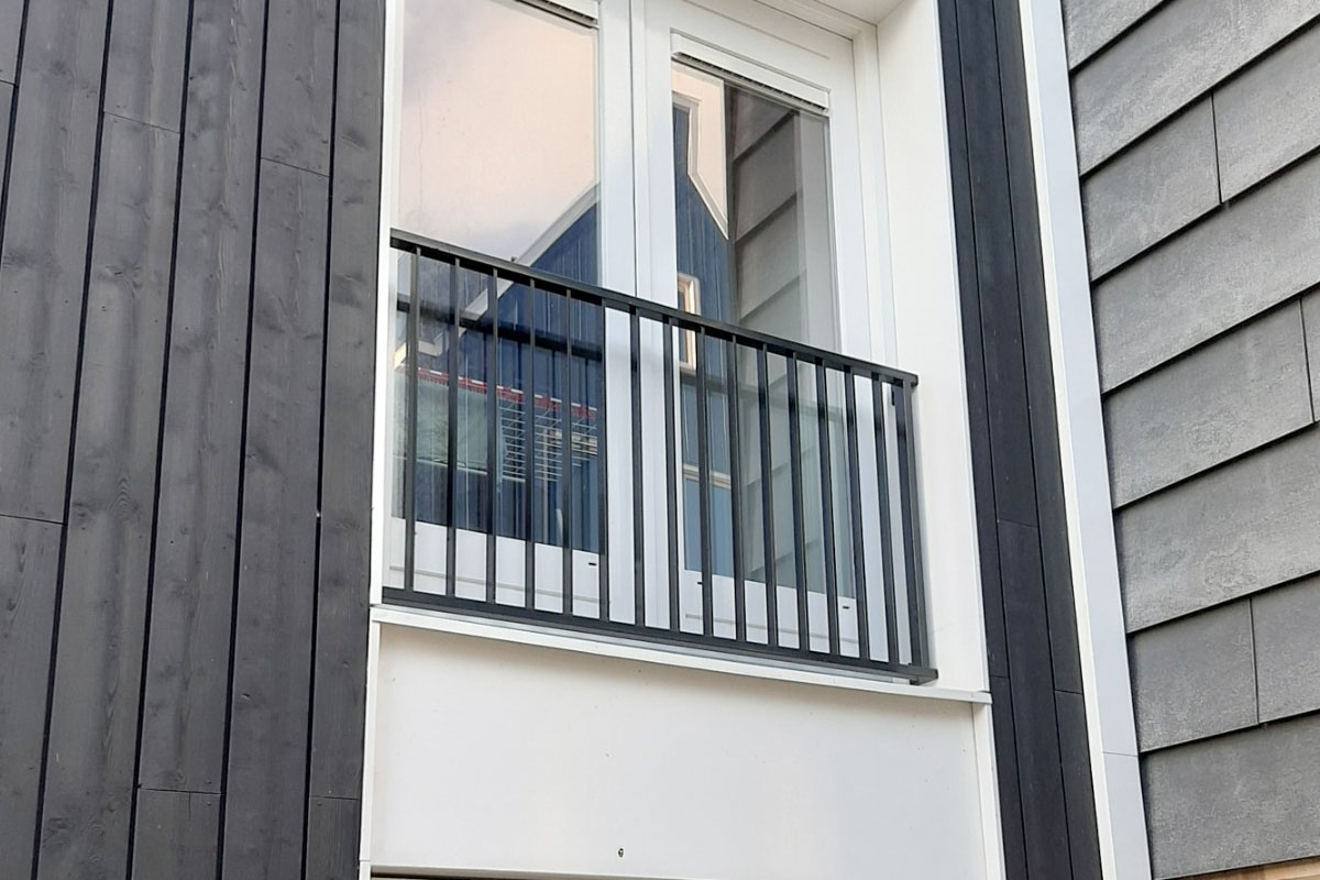 Stalen Frans balkonhek in Zaandam