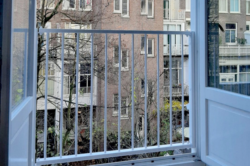 Hoe heet een klein balkon