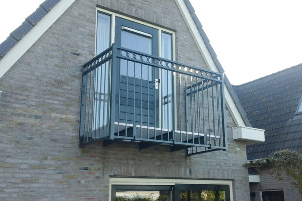 Is een balkonhek verplicht