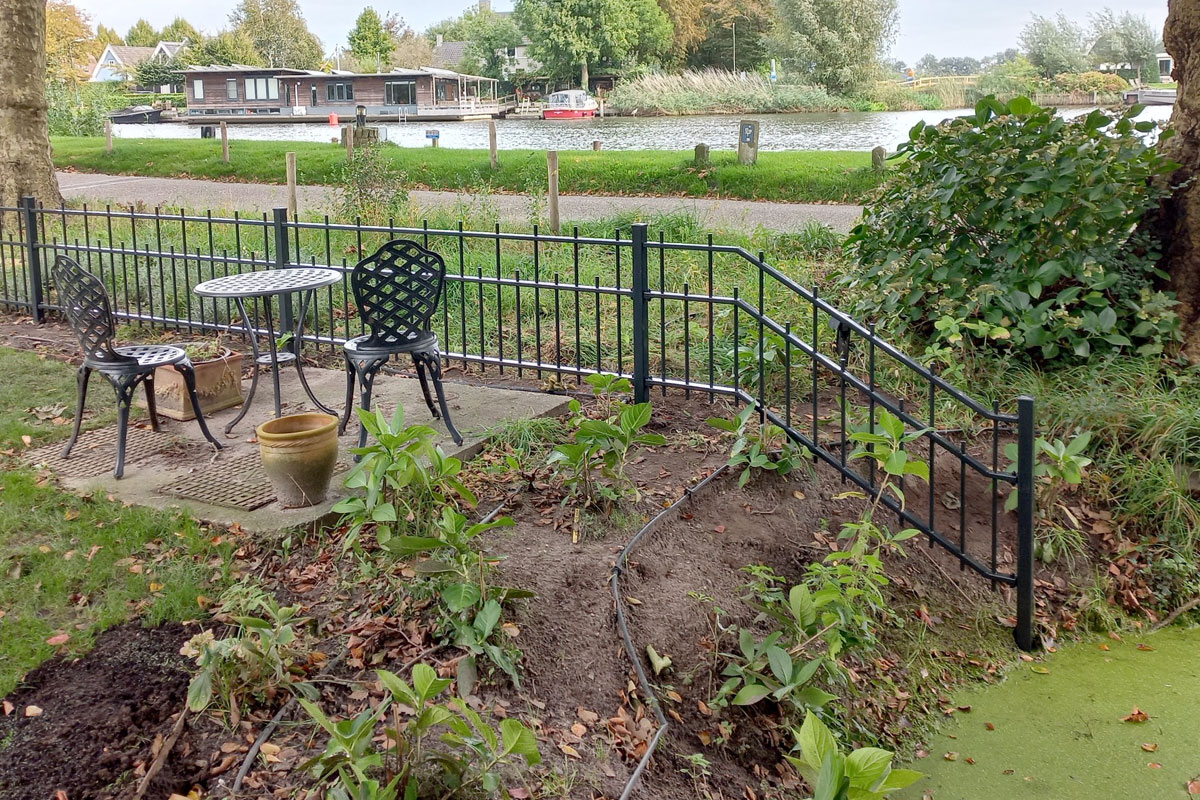 tuin voorbereiden installatie sierhekwerk