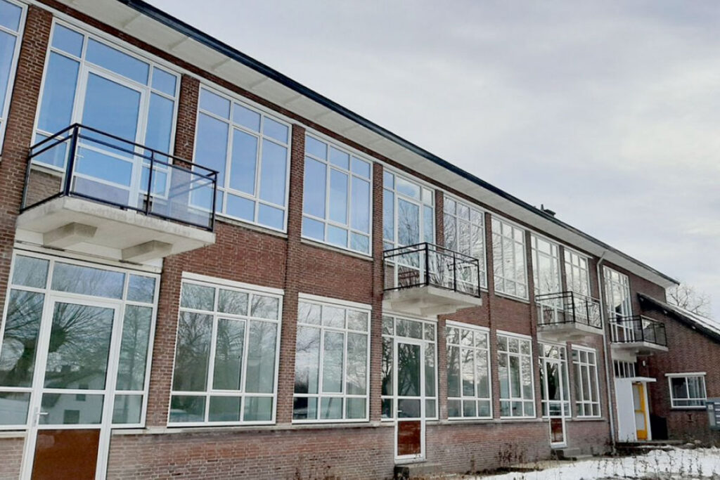 Veelzijdigheid glazen balkonhekken