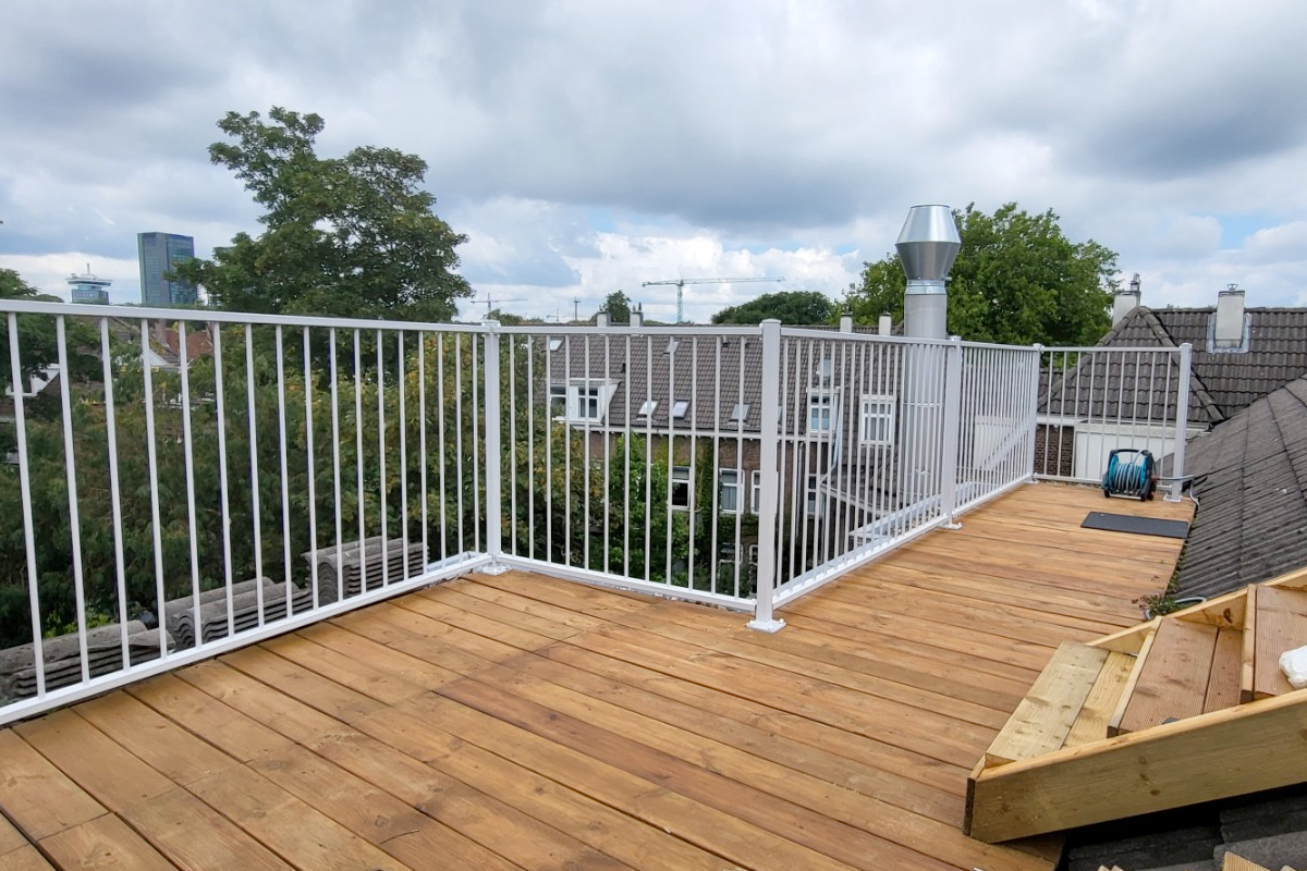 Balkonhekken op maat laten maken