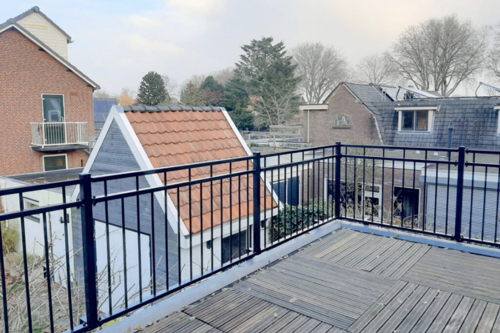 Stalen balustrades laten plaatsen