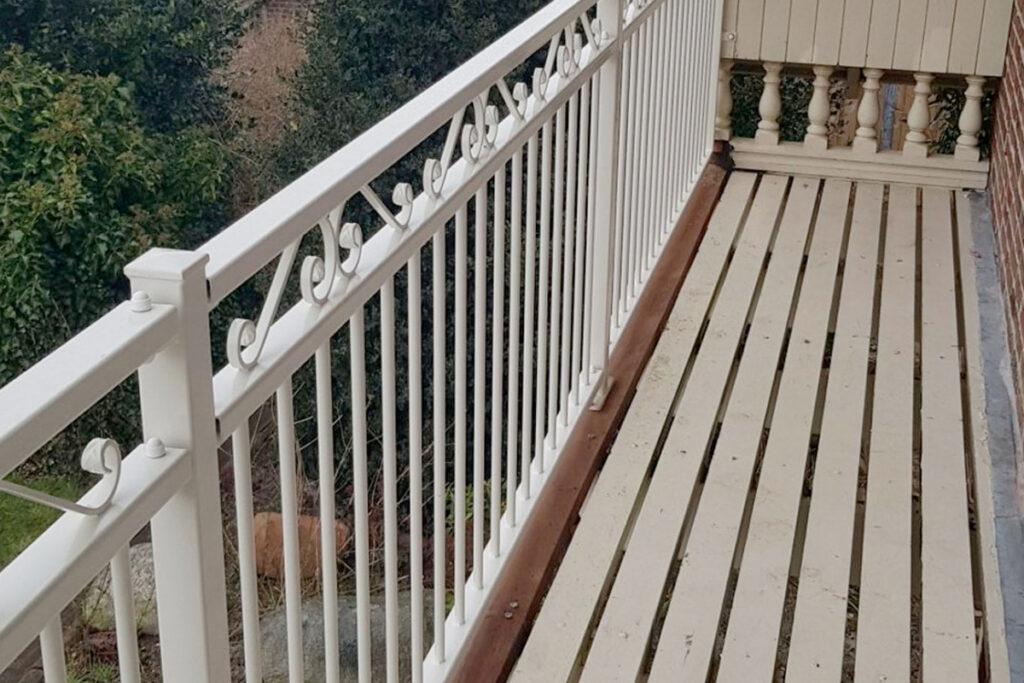 Zelf stalen balkonhekken plaatsen