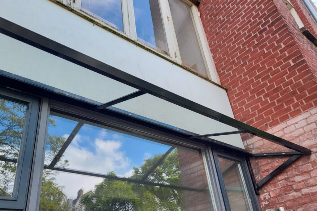 Deurluifel producent