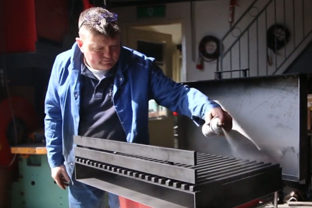 Stookrooster producent