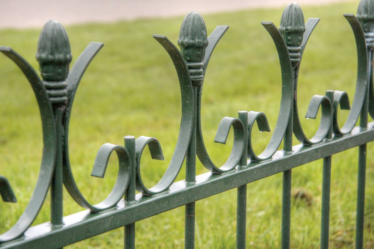 5 tips voor het plaatsen van sierhekwerk
