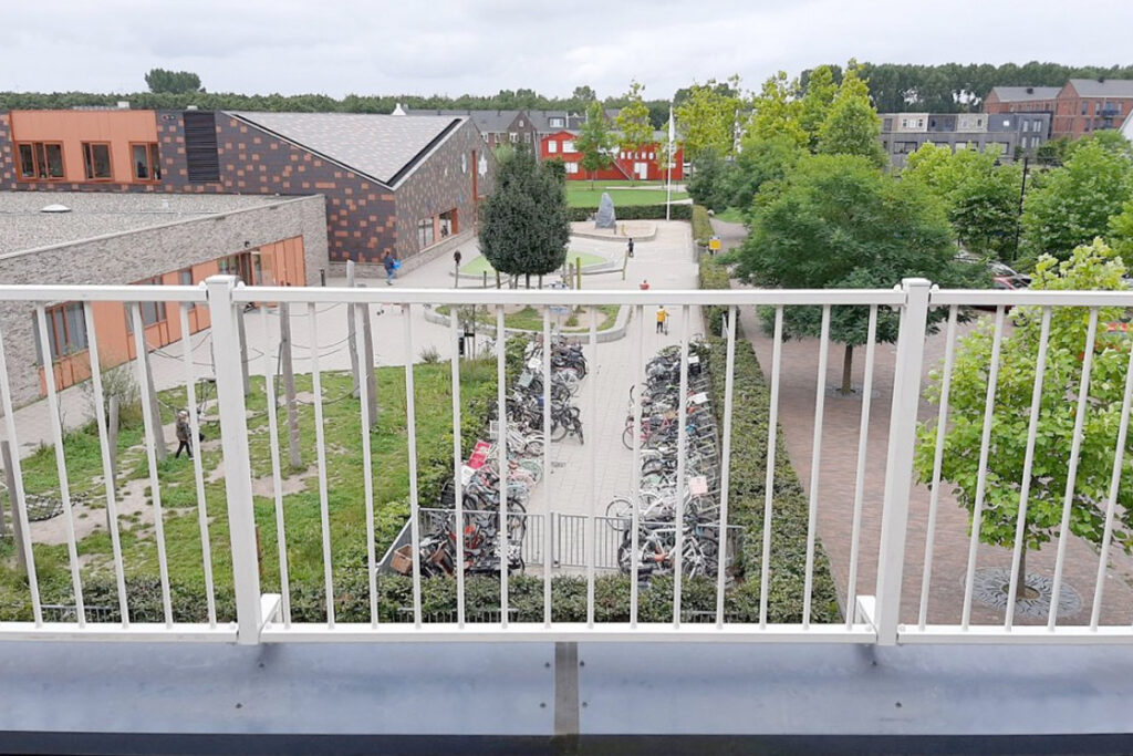Balkonhek laten plaatsen