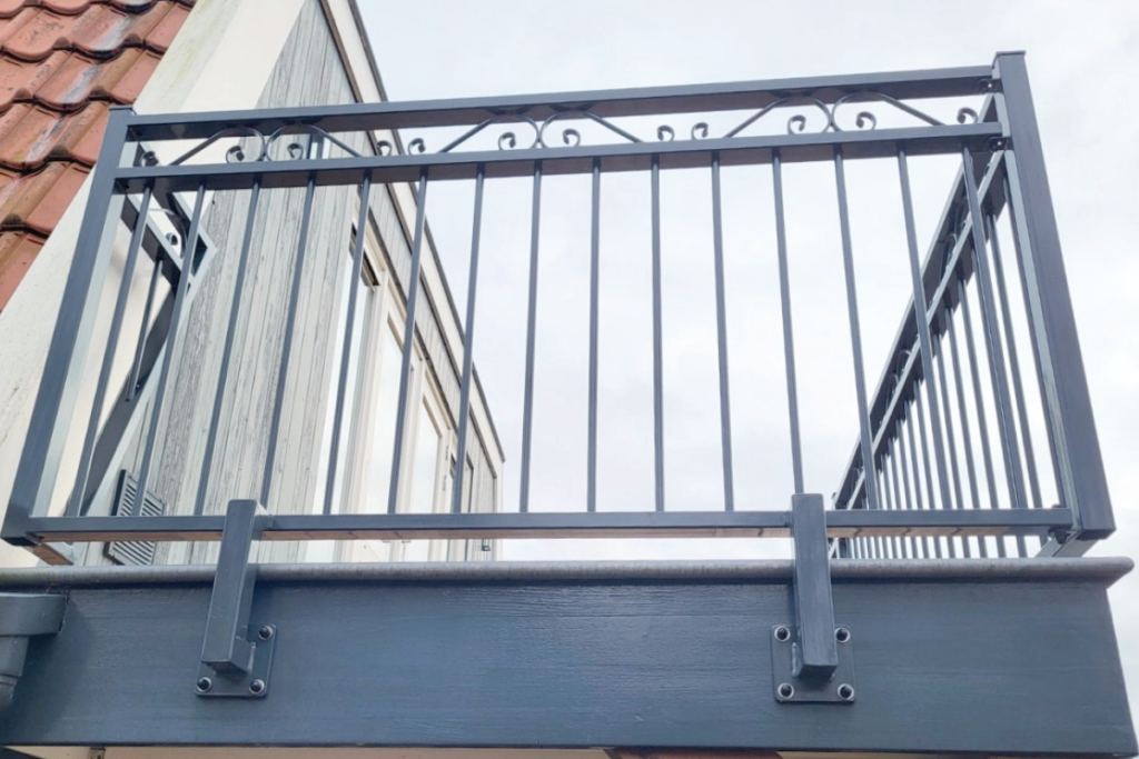 Dakterras hekwerk fabriek