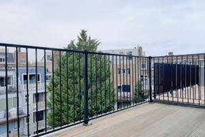 Dakterras stalen hekwerk