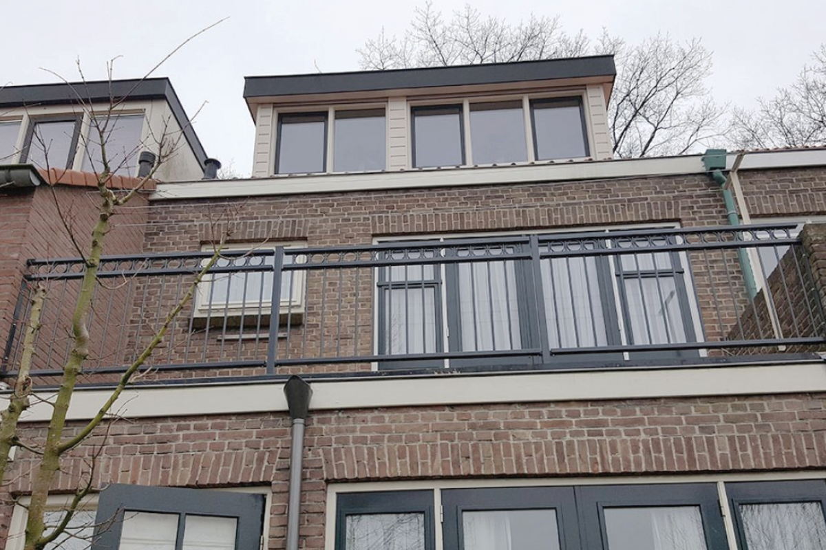 Is balustrade een Nederlands woord