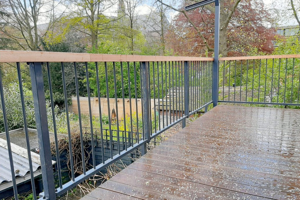Stalen balustrade laten plaatsen in Overijssel