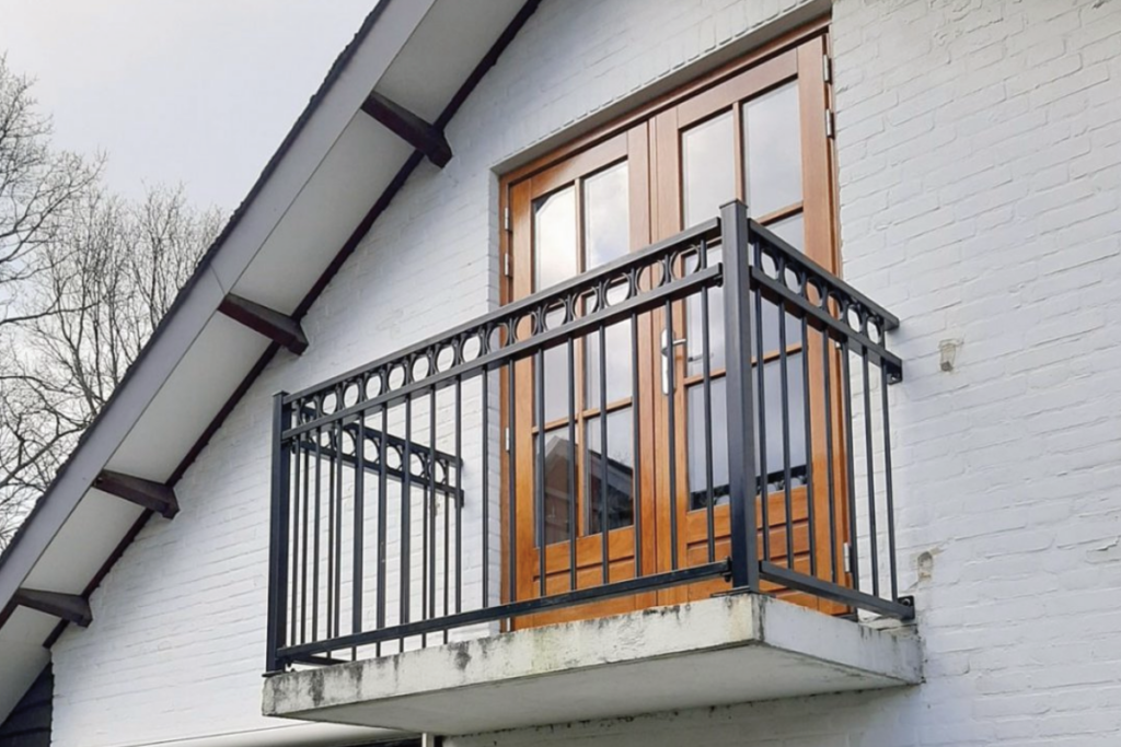 Balkonhekwerk in Emmeloord