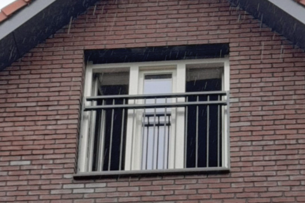 Frans balkonhekwerk in Rutten