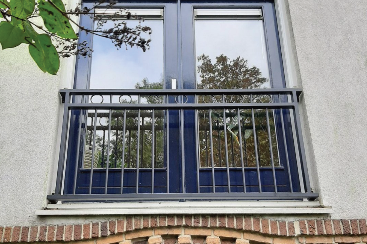 Frans balkonhekwerk in Zeewolde